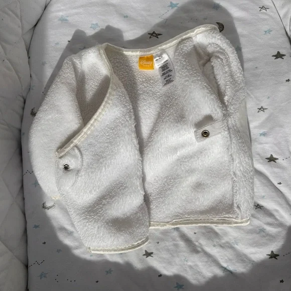 ⭒ NB Winnie the Pooh Disney Baby White Button Up Long Sleeve Fleece Bows Patch ⭒ - Picture 4 of 10